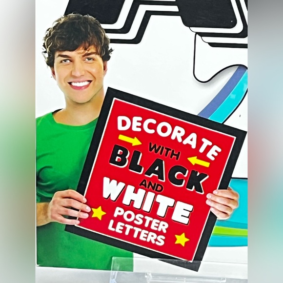 Repositionable Poster Letters & Numbers - Picture 9 of 11